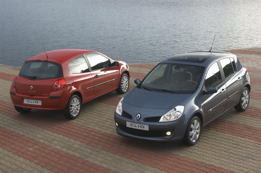  Renault Clio 2006 года  (фото 89 из 97)